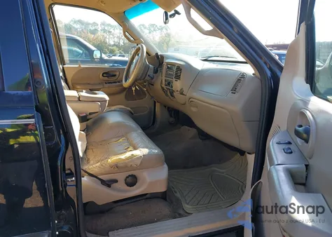 2001 Ford F-150 King Ranch Edition/Lariat/Xlt from USA, damaged, VIN 1FTRW08L31KB48699